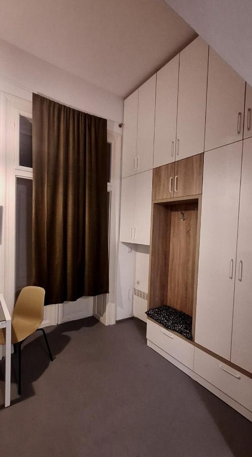 Swanhome - Central Apartment Cluj-Napoca Luaran gambar